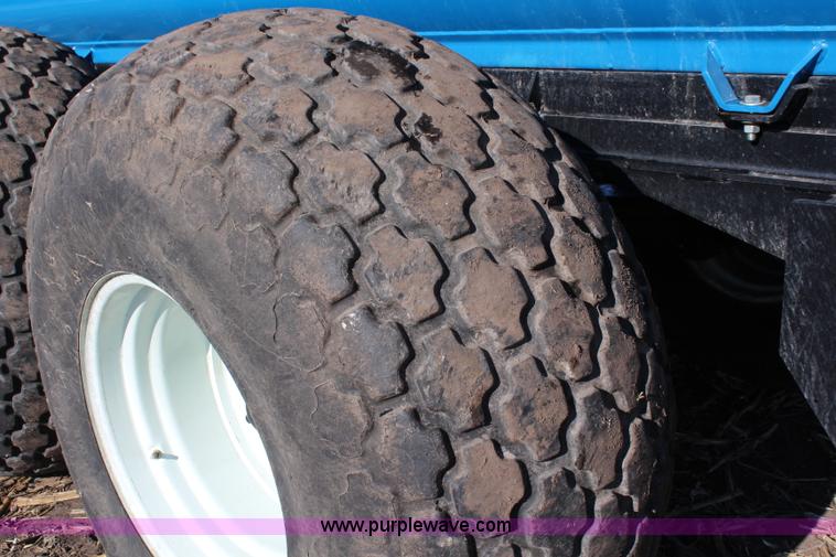 image for item I5948 2005 SAC 5700 liquid manure applicator