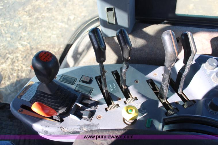 image for item I5951 1997 Caterpillar Challenger 55 tractor