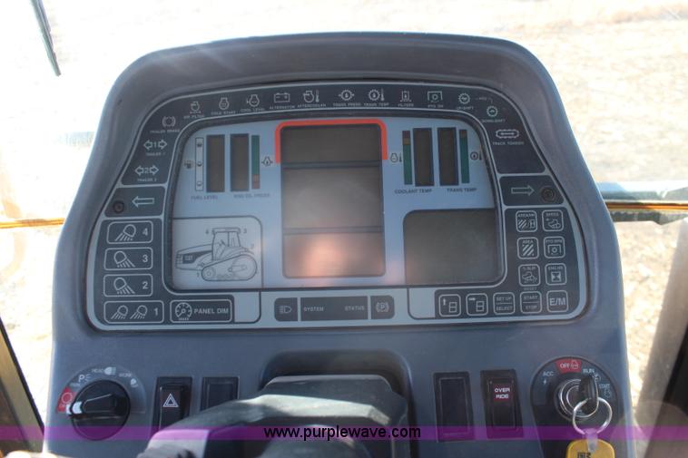 image for item I5951 1997 Caterpillar Challenger 55 tractor