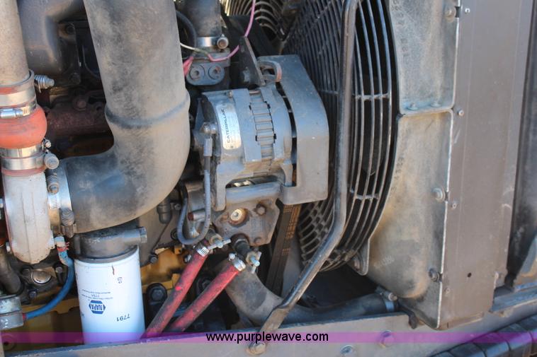 image for item I5951 1997 Caterpillar Challenger 55 tractor