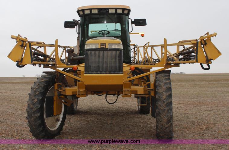 image for item I5959 2002 Ag-Chem RoGator 854 self-propelled sprayer