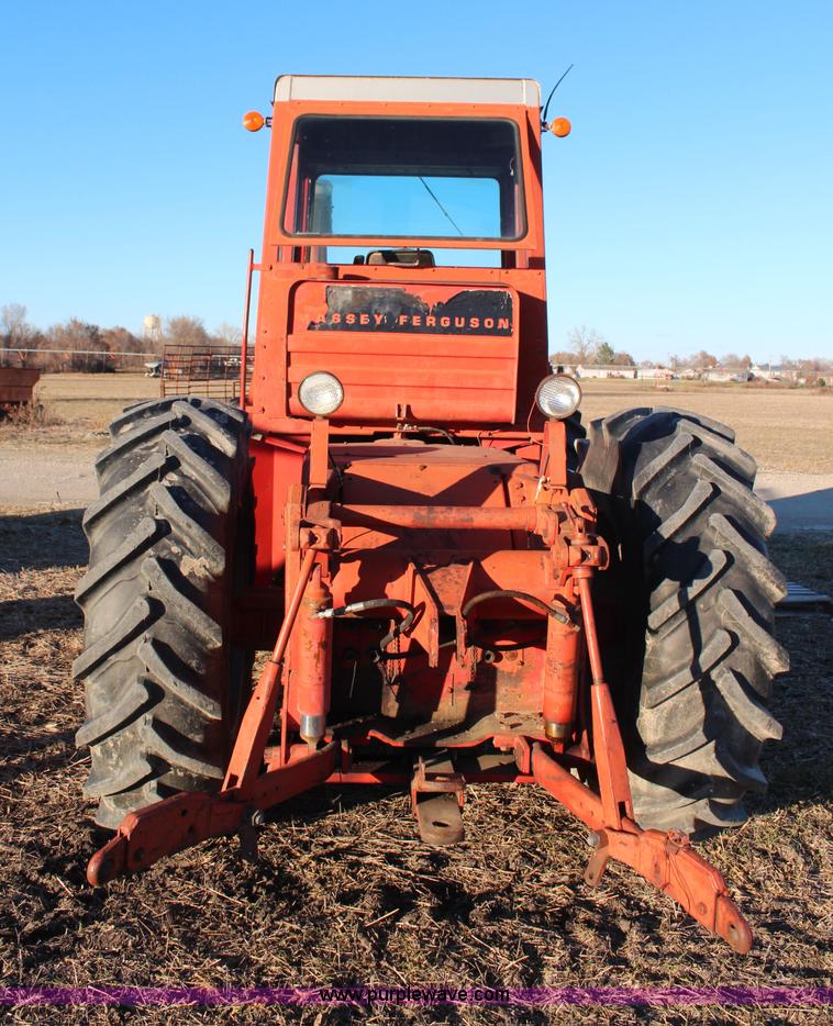 image for item I5962 1975 Massey-Ferguson 1505 4WD tractor