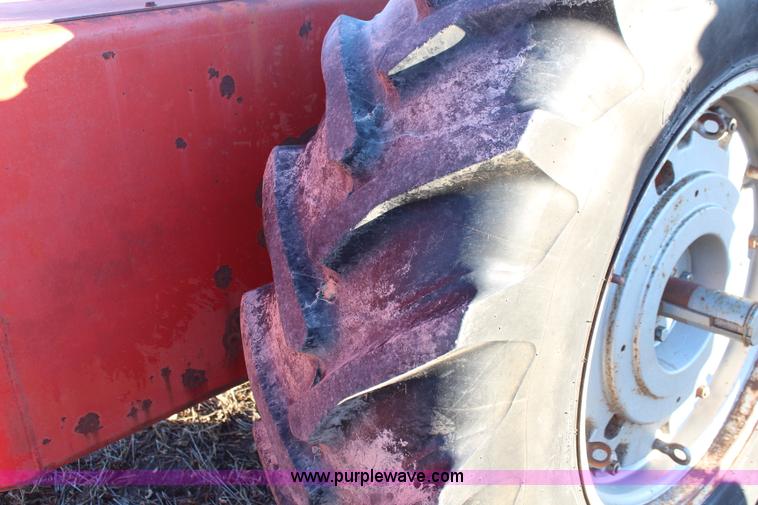 image for item I5962 1975 Massey-Ferguson 1505 4WD tractor