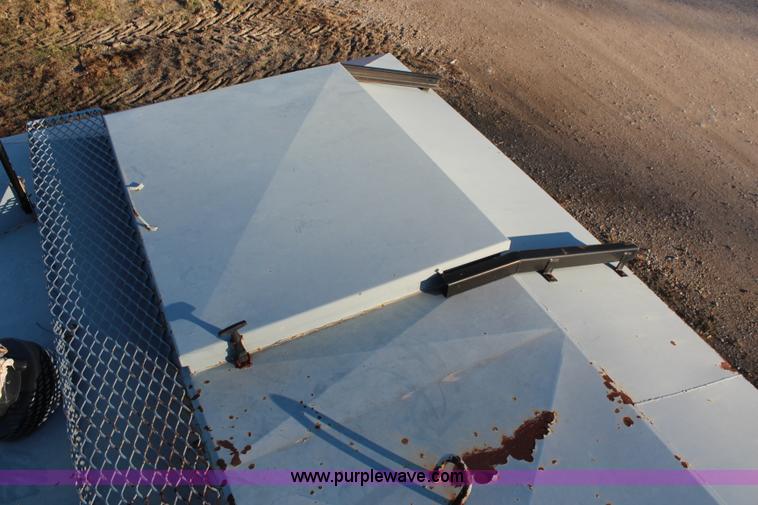 image for item I5966 Convey All HDF-16 seed tender box