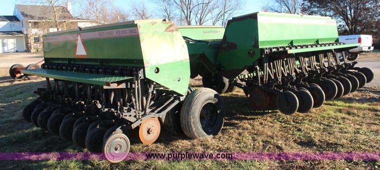 image for item I5967 Great Plains Solid Stand 30 grain drill