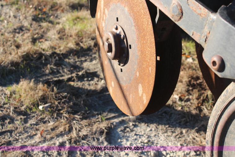 image for item I5967 Great Plains Solid Stand 30 grain drill