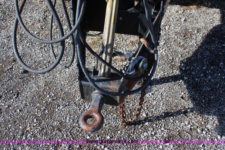 image for item I5968 2002 New Holland BB960S large square baler