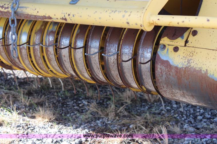 image for item I5968 2002 New Holland BB960S large square baler