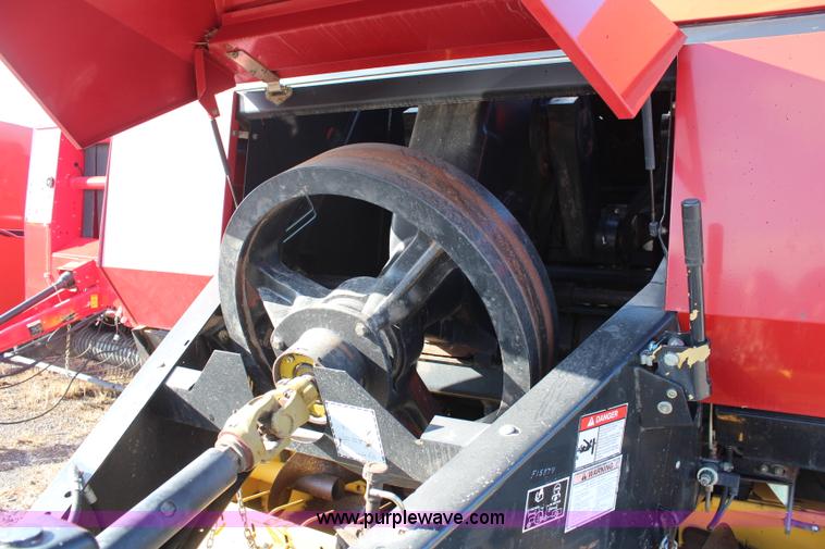 image for item I5968 2002 New Holland BB960S large square baler