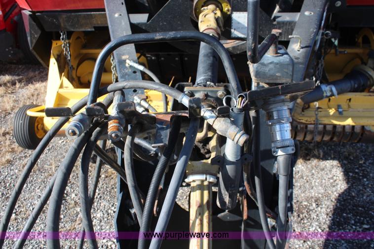 image for item I5968 2002 New Holland BB960S large square baler