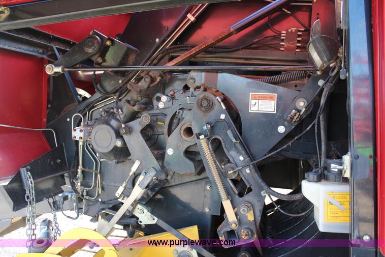 image for item I5968 2002 New Holland BB960S large square baler