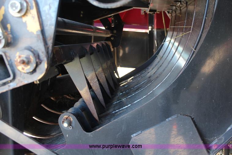 image for item I5968 2002 New Holland BB960S large square baler