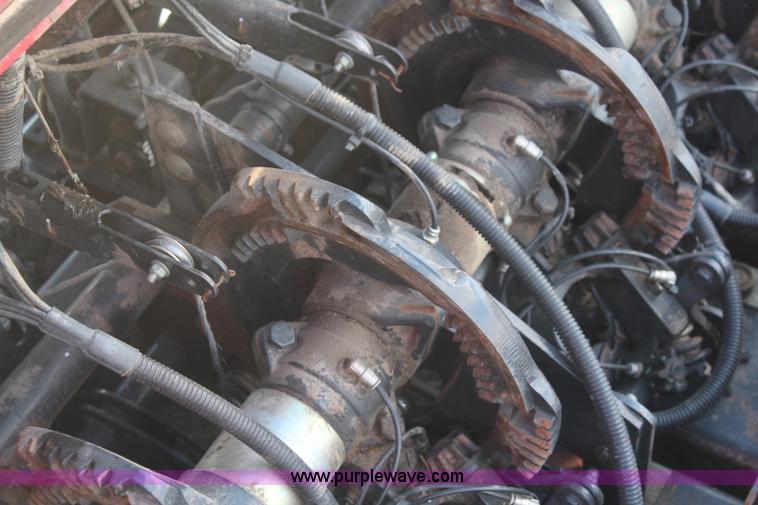 image for item I5968 2002 New Holland BB960S large square baler