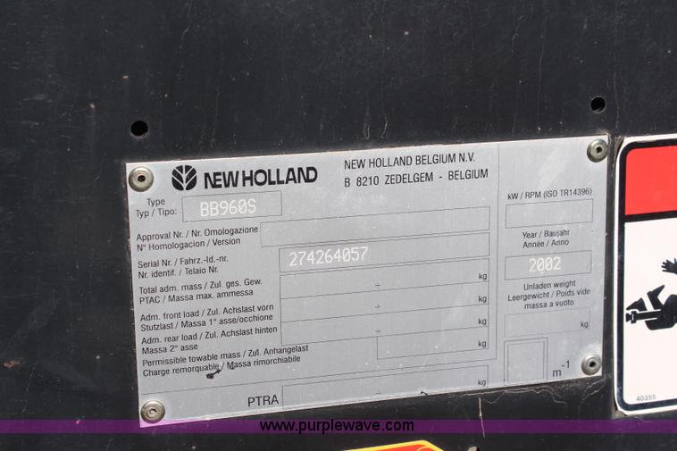 image for item I5968 2002 New Holland BB960S large square baler