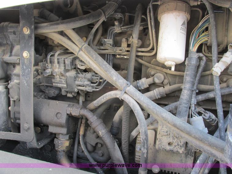 image for item I8876 2005 SpraCoupe 7650 self-propelled sprayer