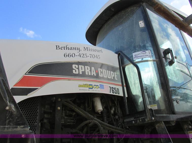 image for item I8876 2005 SpraCoupe 7650 self-propelled sprayer