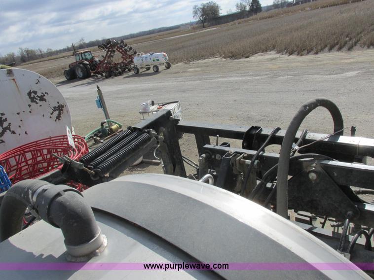 image for item I8876 2005 SpraCoupe 7650 self-propelled sprayer