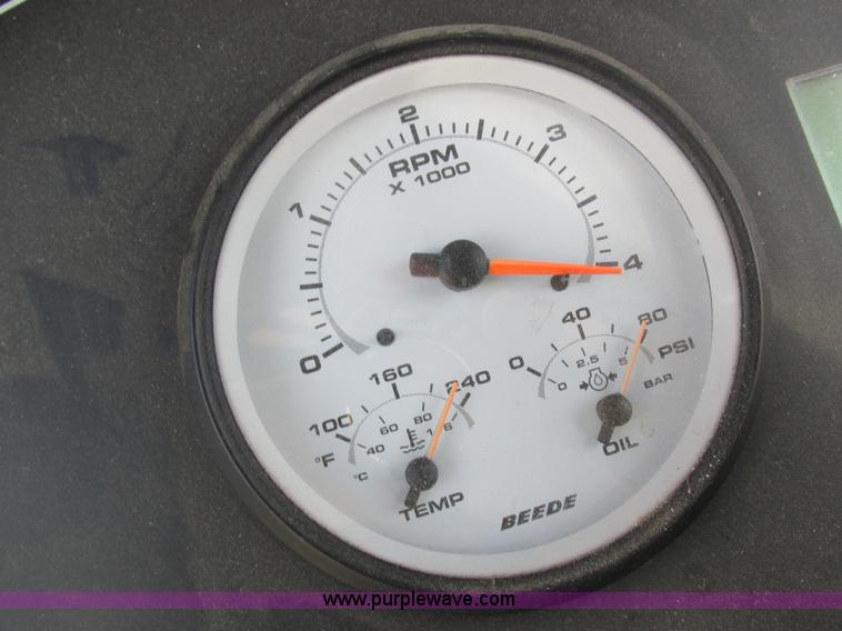 image for item I8876 2005 SpraCoupe 7650 self-propelled sprayer