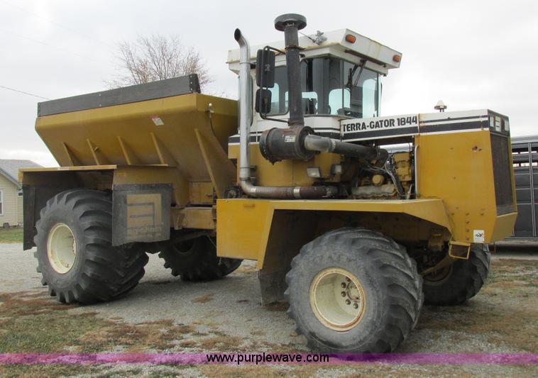 image for item I8877 1996 Ag-Chem TerraGator 1844 self-propelled applicator