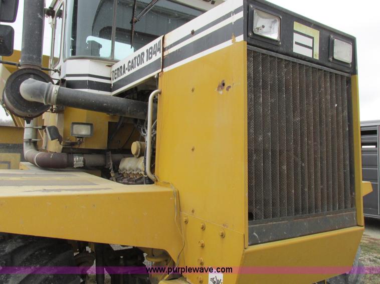 image for item I8877 1996 Ag-Chem TerraGator 1844 self-propelled applicator
