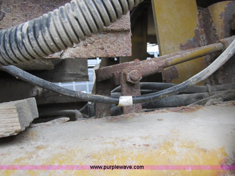 image for item I8877 1996 Ag-Chem TerraGator 1844 self-propelled applicator