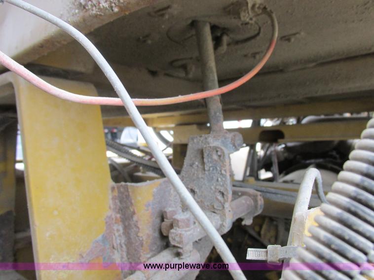 image for item I8877 1996 Ag-Chem TerraGator 1844 self-propelled applicator