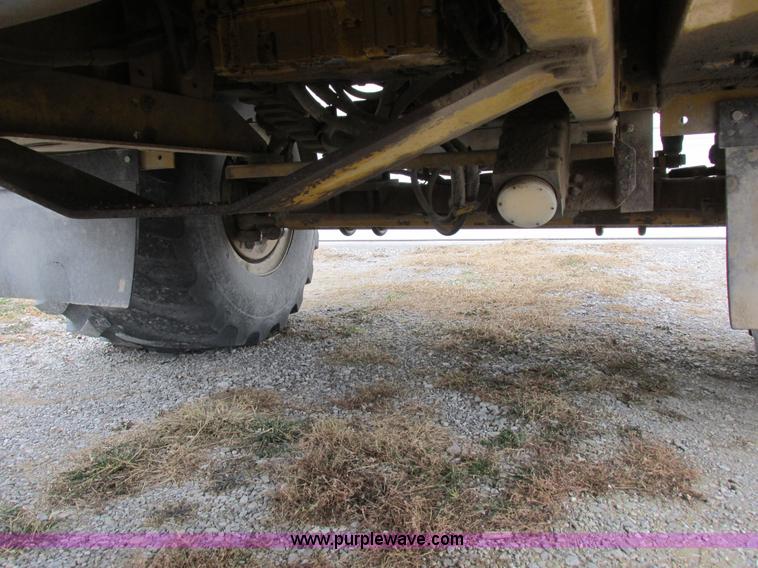 image for item I8877 1996 Ag-Chem TerraGator 1844 self-propelled applicator