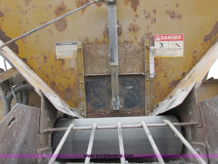 image for item I8877 1996 Ag-Chem TerraGator 1844 self-propelled applicator