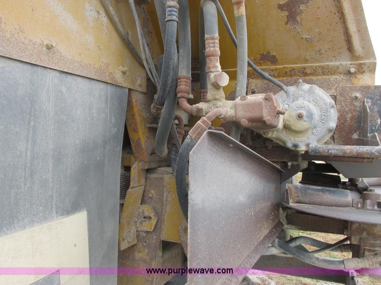 image for item I8877 1996 Ag-Chem TerraGator 1844 self-propelled applicator