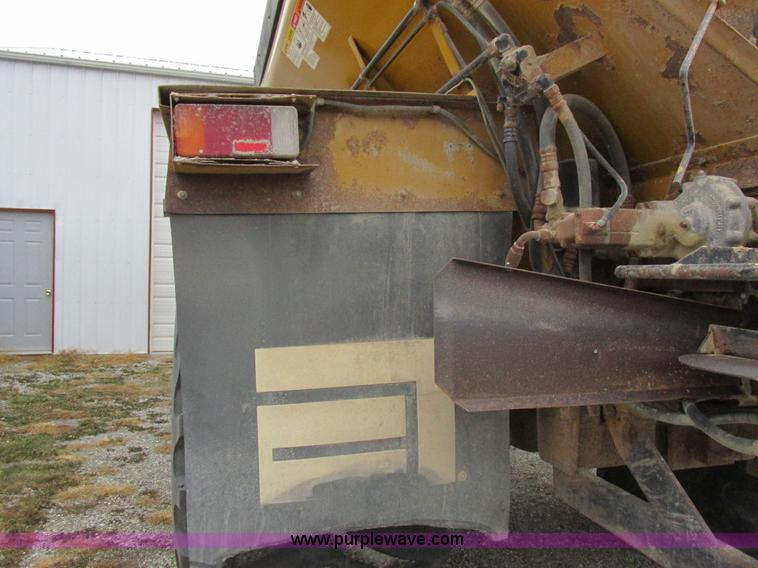 image for item I8877 1996 Ag-Chem TerraGator 1844 self-propelled applicator