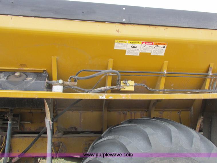 image for item I8877 1996 Ag-Chem TerraGator 1844 self-propelled applicator