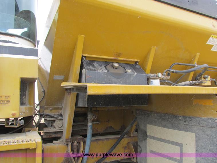 image for item I8877 1996 Ag-Chem TerraGator 1844 self-propelled applicator