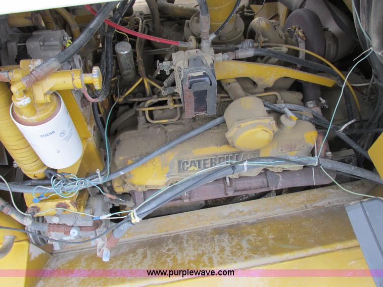 image for item I8877 1996 Ag-Chem TerraGator 1844 self-propelled applicator