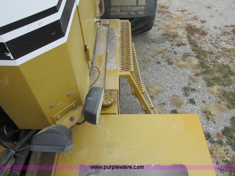 image for item I8877 1996 Ag-Chem TerraGator 1844 self-propelled applicator