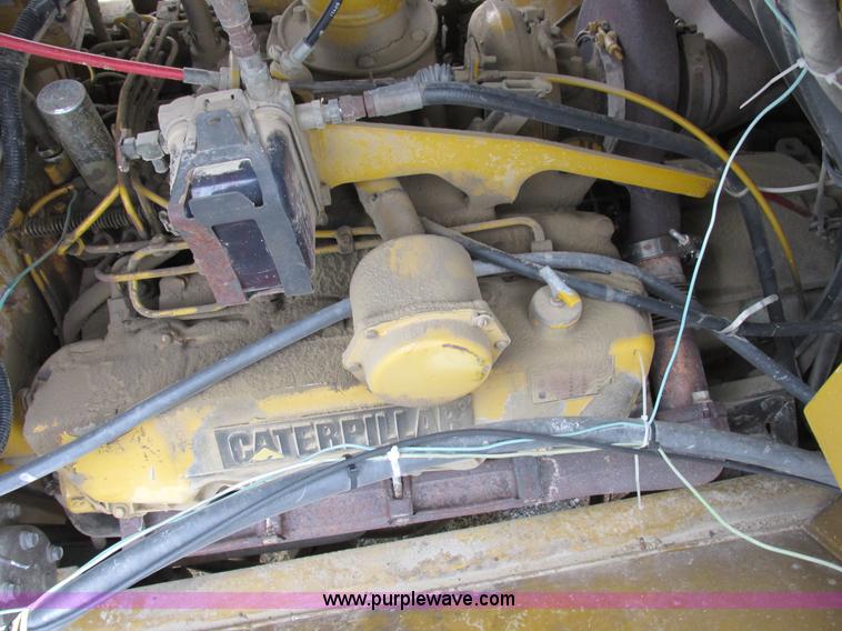 image for item I8877 1996 Ag-Chem TerraGator 1844 self-propelled applicator