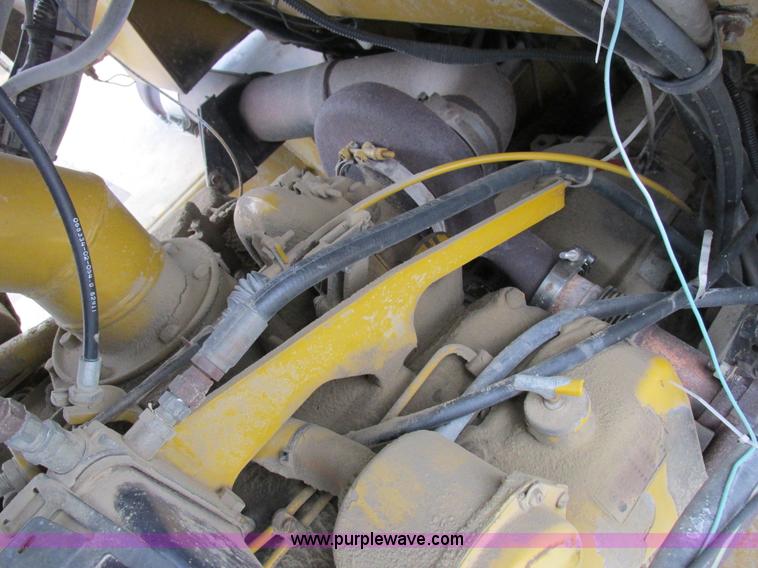 image for item I8877 1996 Ag-Chem TerraGator 1844 self-propelled applicator