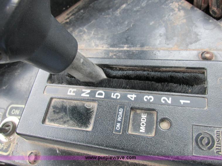 image for item I8877 1996 Ag-Chem TerraGator 1844 self-propelled applicator