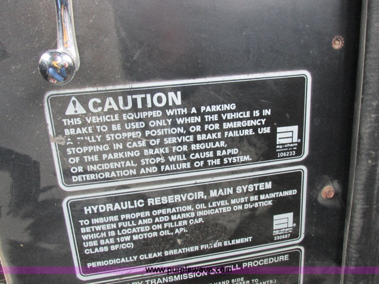 image for item I8877 1996 Ag-Chem TerraGator 1844 self-propelled applicator