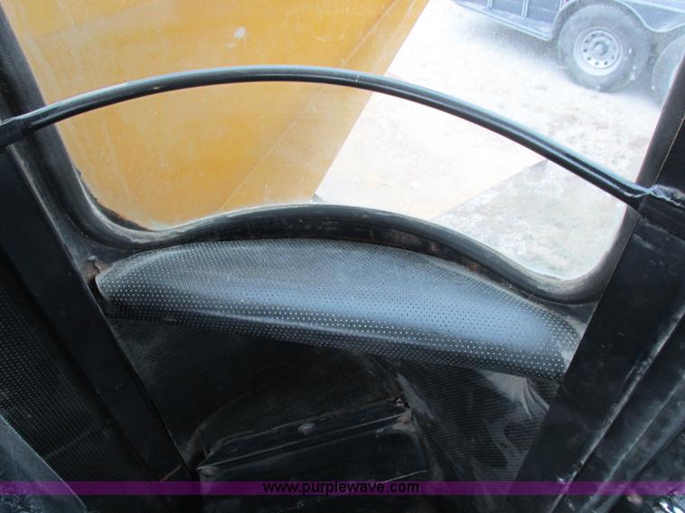 image for item I8877 1996 Ag-Chem TerraGator 1844 self-propelled applicator