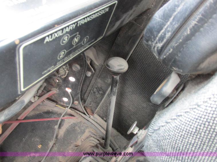 image for item I8877 1996 Ag-Chem TerraGator 1844 self-propelled applicator