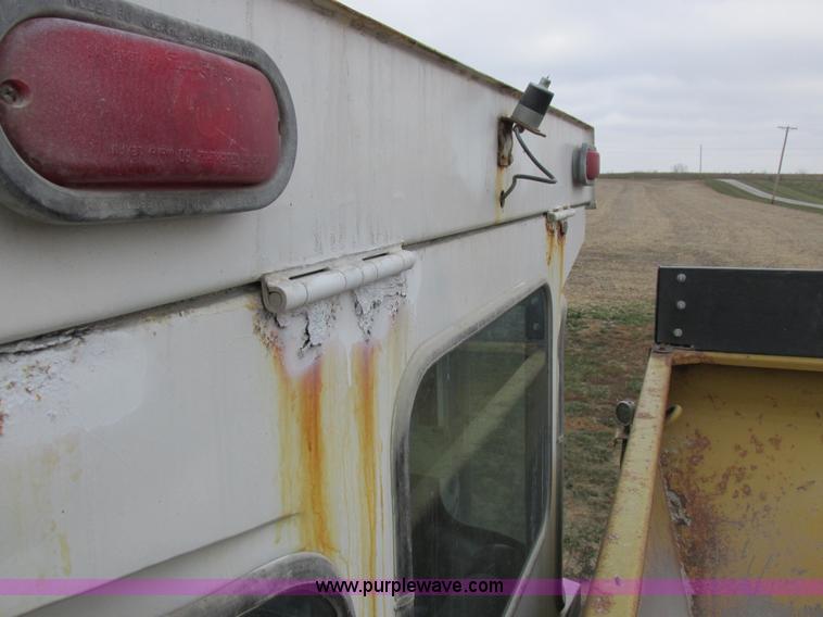 image for item I8877 1996 Ag-Chem TerraGator 1844 self-propelled applicator