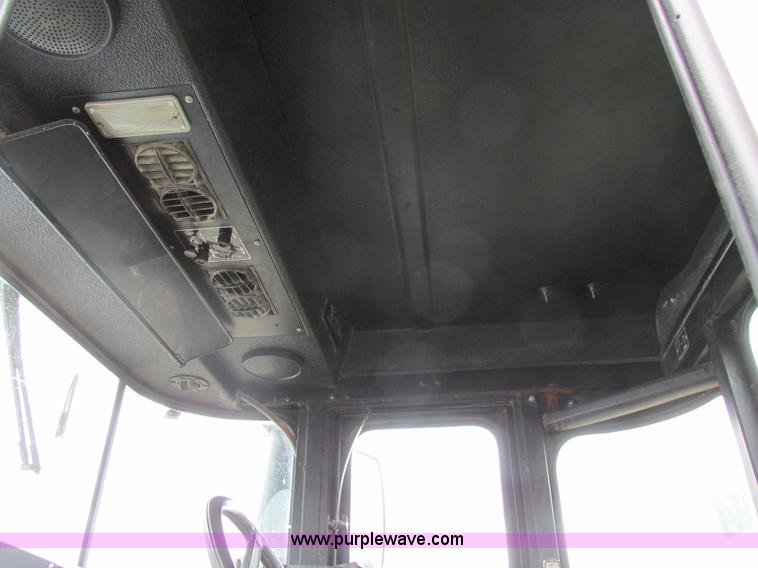 image for item I8877 1996 Ag-Chem TerraGator 1844 self-propelled applicator