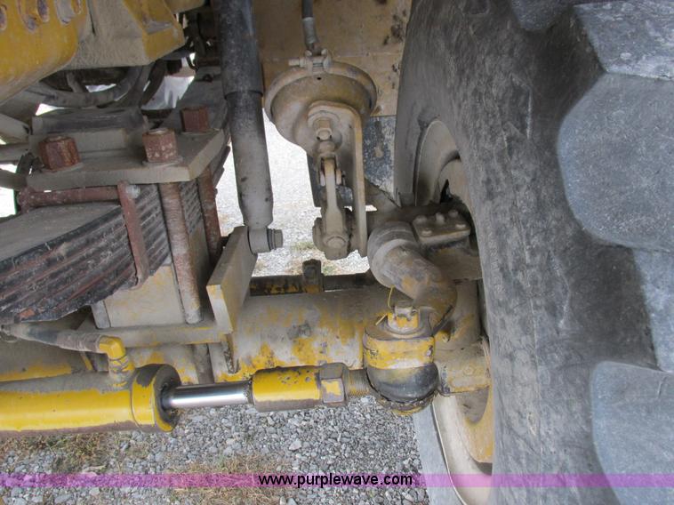 image for item I8877 1996 Ag-Chem TerraGator 1844 self-propelled applicator