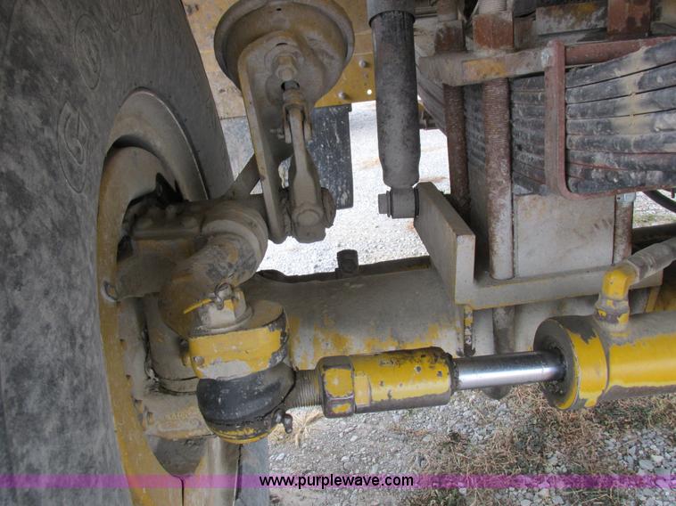 image for item I8877 1996 Ag-Chem TerraGator 1844 self-propelled applicator