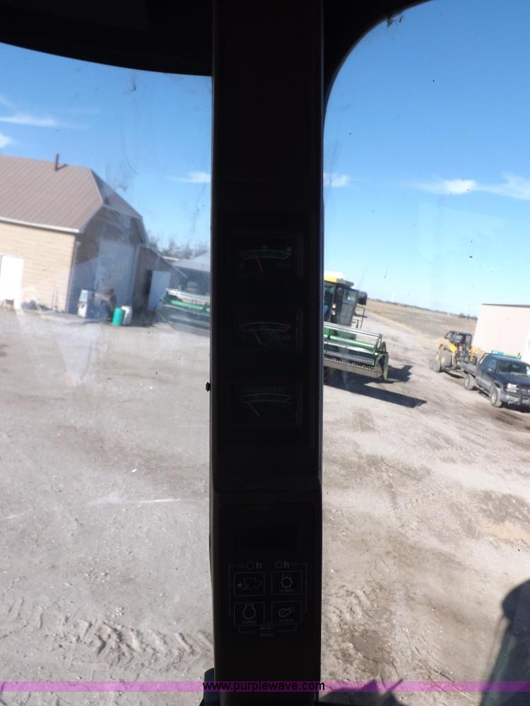image for item K3033 1995 John Deere 9600 combine
