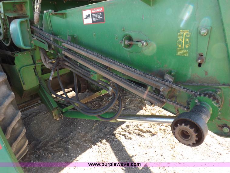 image for item K3033 1995 John Deere 9600 combine