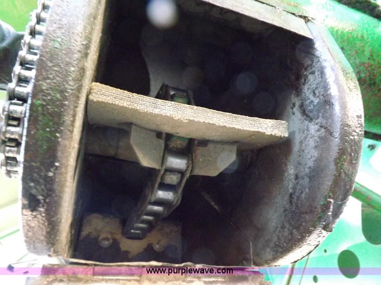 image for item K3033 1995 John Deere 9600 combine