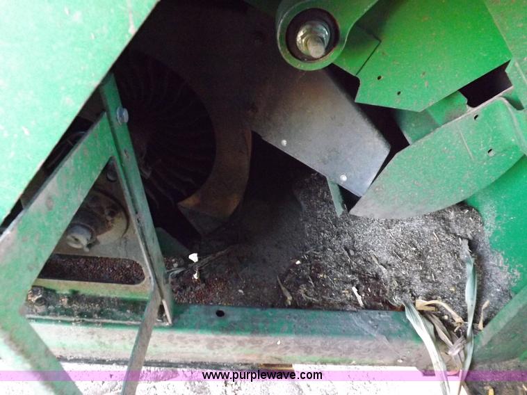 image for item K3033 1995 John Deere 9600 combine