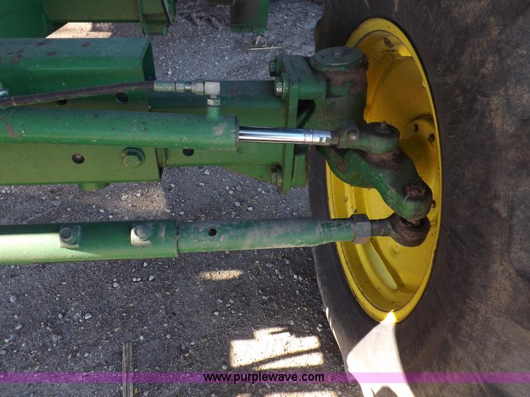 image for item K3033 1995 John Deere 9600 combine