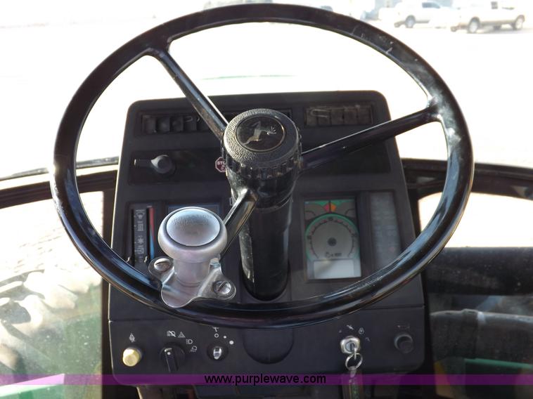 image for item K3041 1996 John Deere 8870 4WD tractor